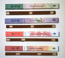 Lade das Bild in den Galerie-Viewer, Natur & Tradition - Japanische Räucherstäbchen